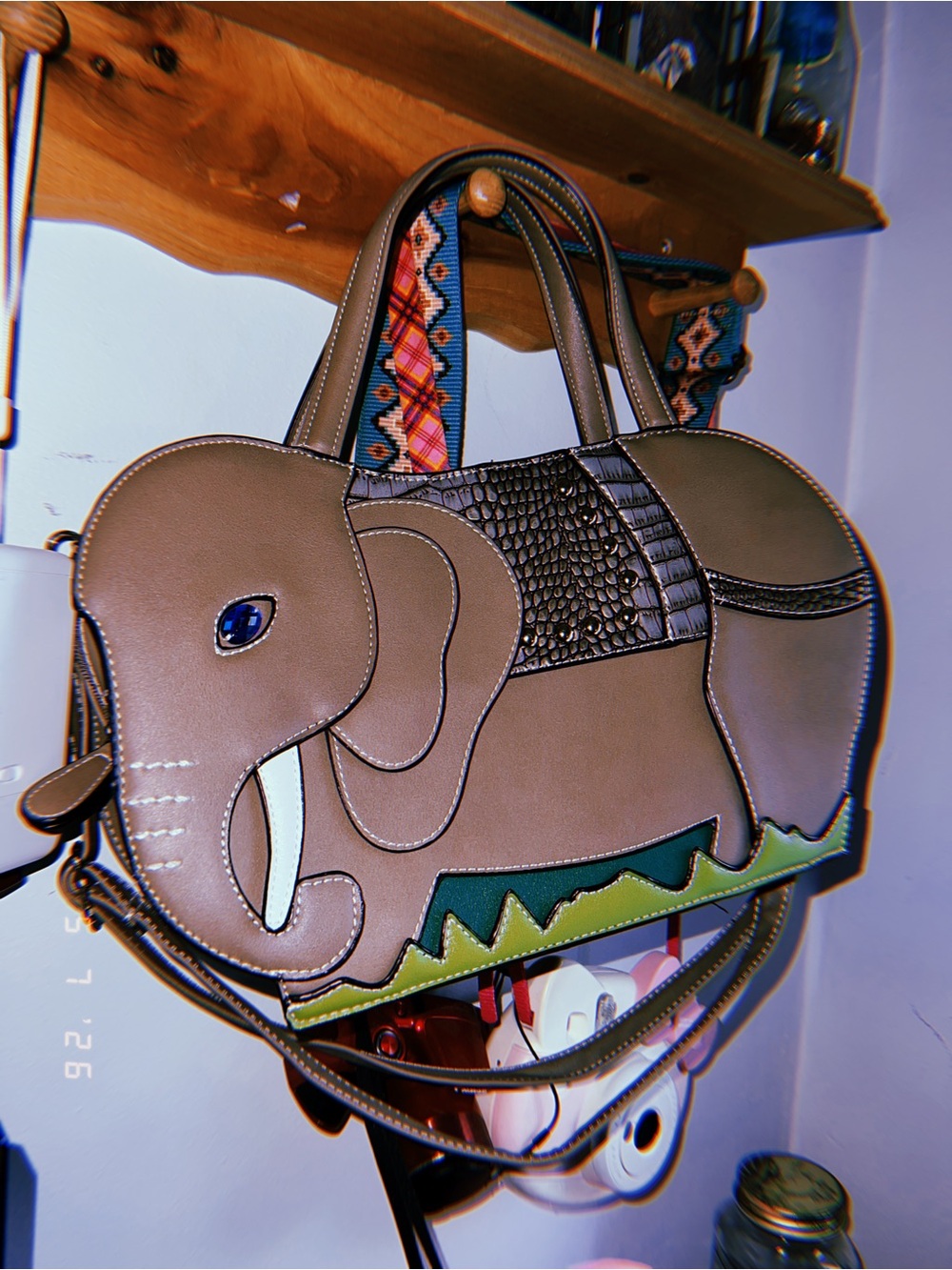 Elephant Appliqué Tote Bag in Taupe